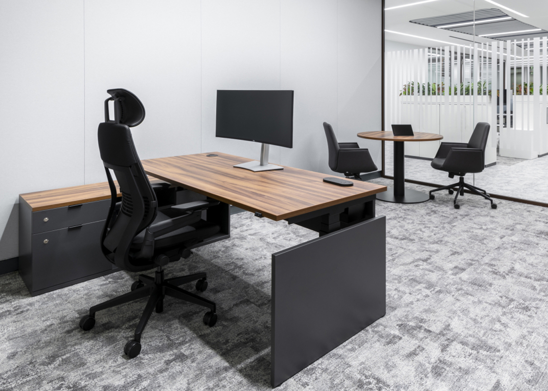 Task | Products | Task | Workstations | Executive | Lift Sit-Stand